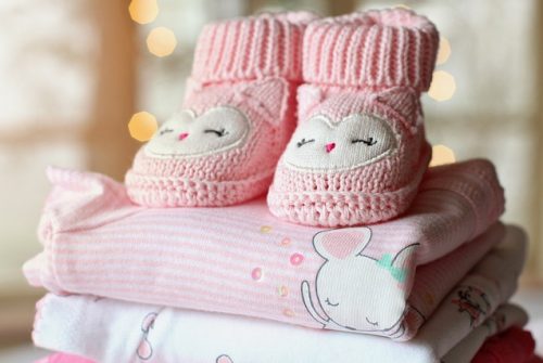 Hoe kies je de beste babykleding?