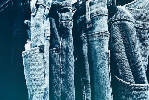 Duurzame werkjeans: stijl en functionaliteit op de werkvloer